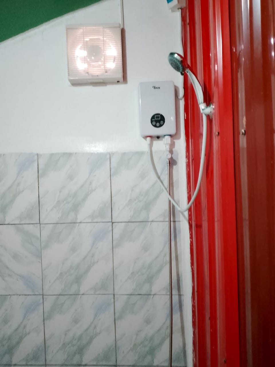 Nory's Tourist Inn Bed and Breakfast in San Vicente