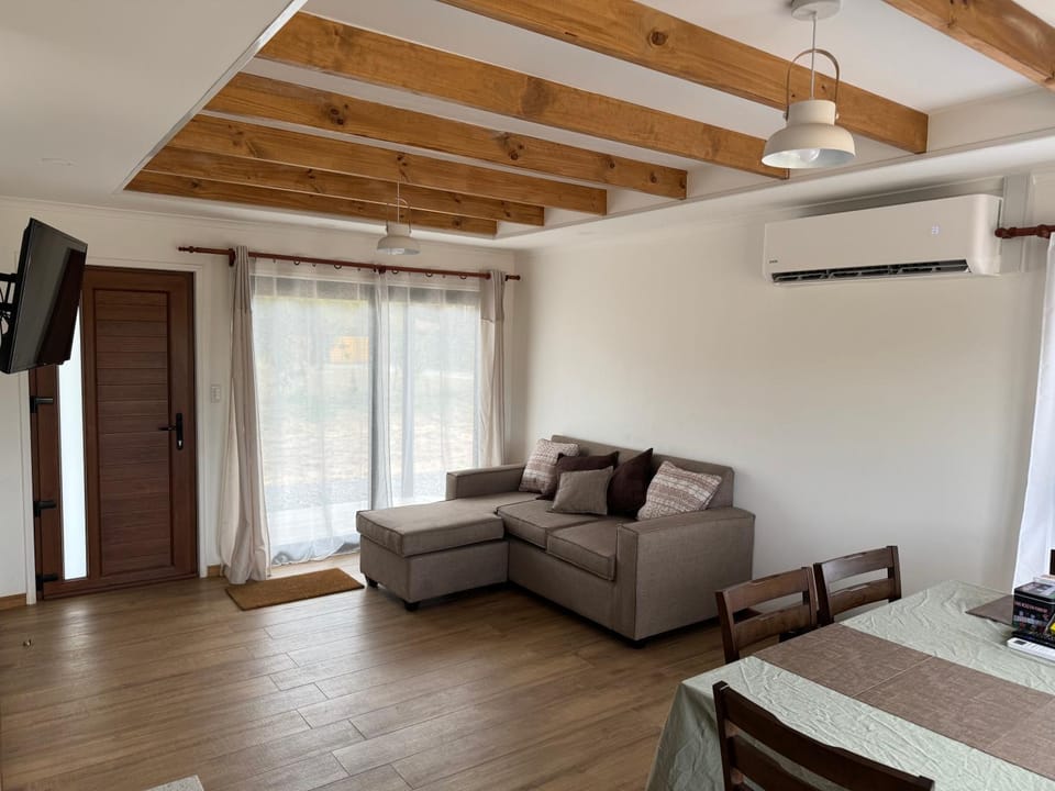 Casa Entre Cerros Panimávida House in Maule