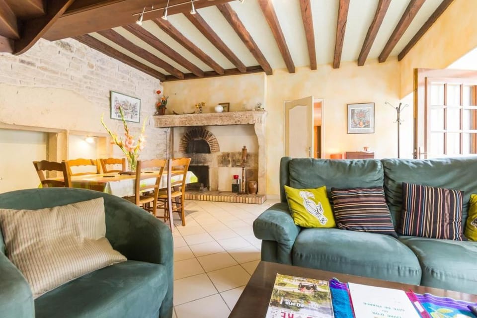 Le Gîte des Hirondelles House in Bourgogne-Franche-Comté