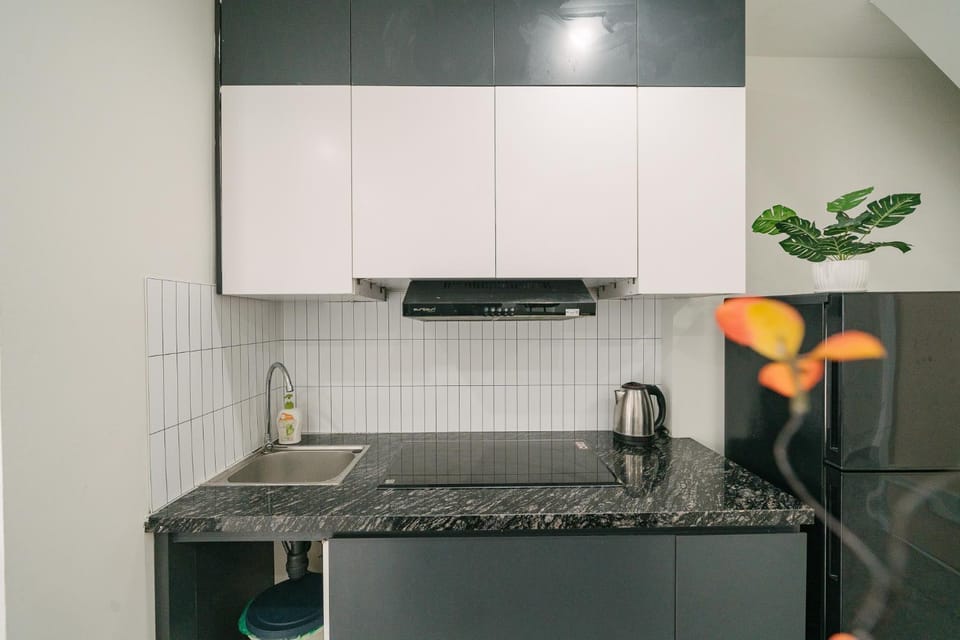 Kitchen or kitchenette, stove