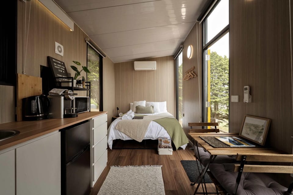 Sunset Hill by Tiny Away House in Foster