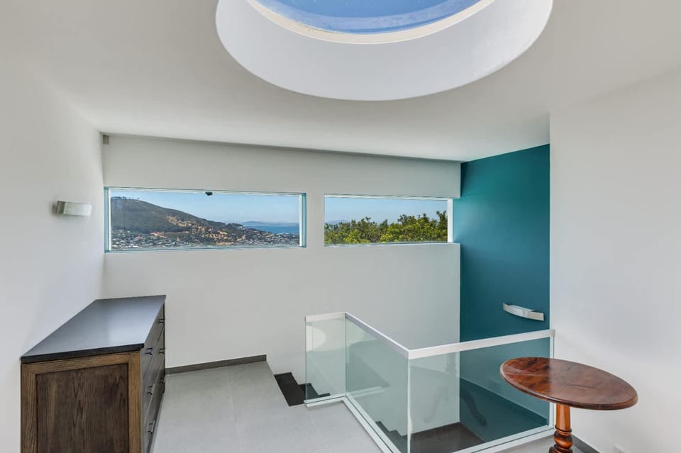 Beautiful Views, Pool, Located at the foot of Table Mountain - At Altitude Cape Town Villa in Cape Town