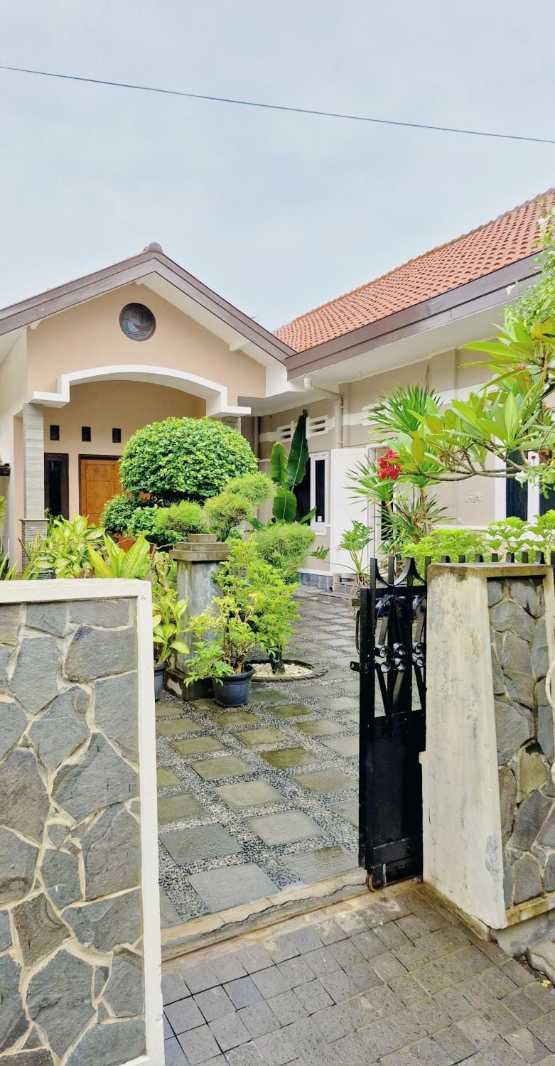 roema 854 homestay House in Yogyakarta