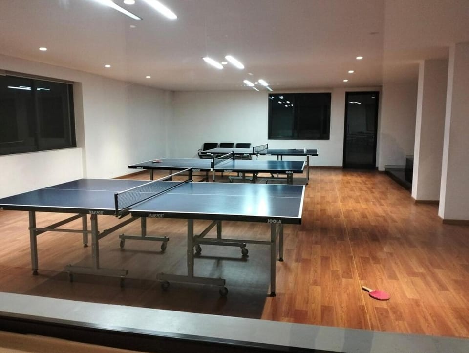 Table tennis