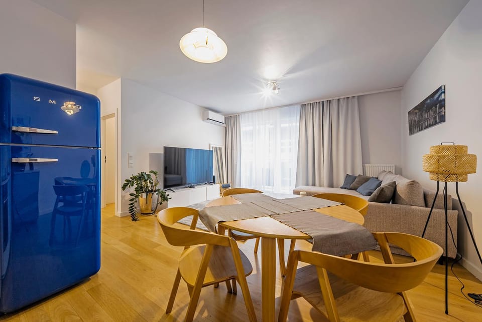 TV and multimedia, Kitchen or kitchenette