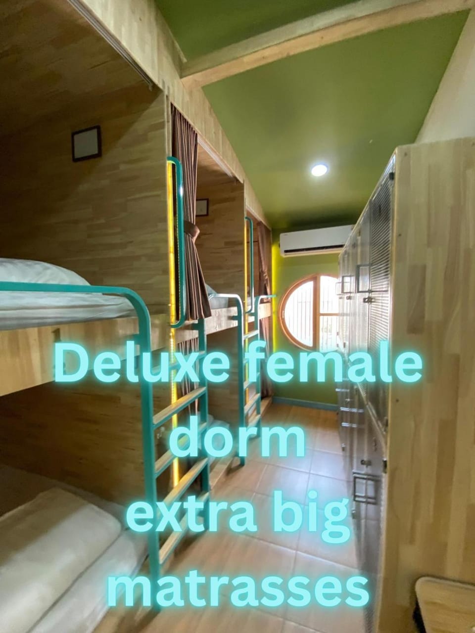 Photo of the whole room, bunk bed