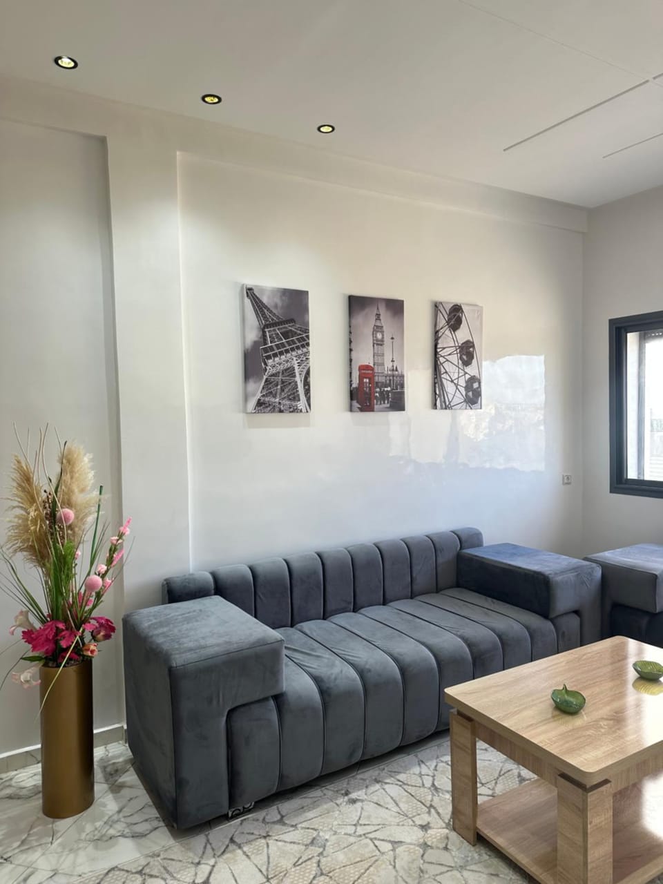 Seating area
