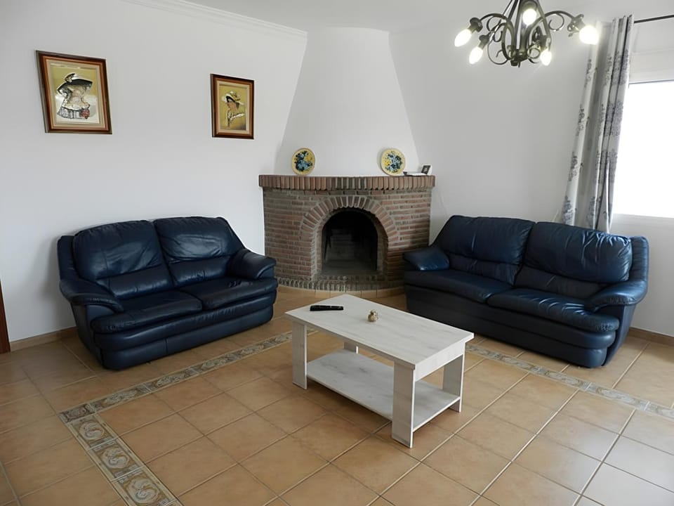 Chalet en la playa con piscina Privada en el Palmar terraza y chimenea House in Costa de la Luz
