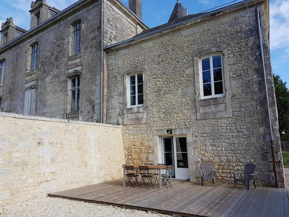 Logement dans château House in Nouvelle-Aquitaine