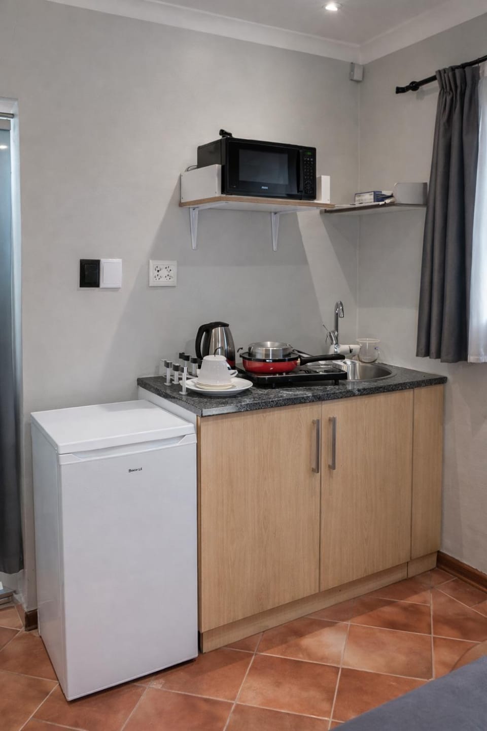 Kitchen or kitchenette