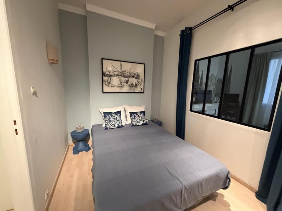 Charmant T2 proche vieux port Apartment in Marseille
