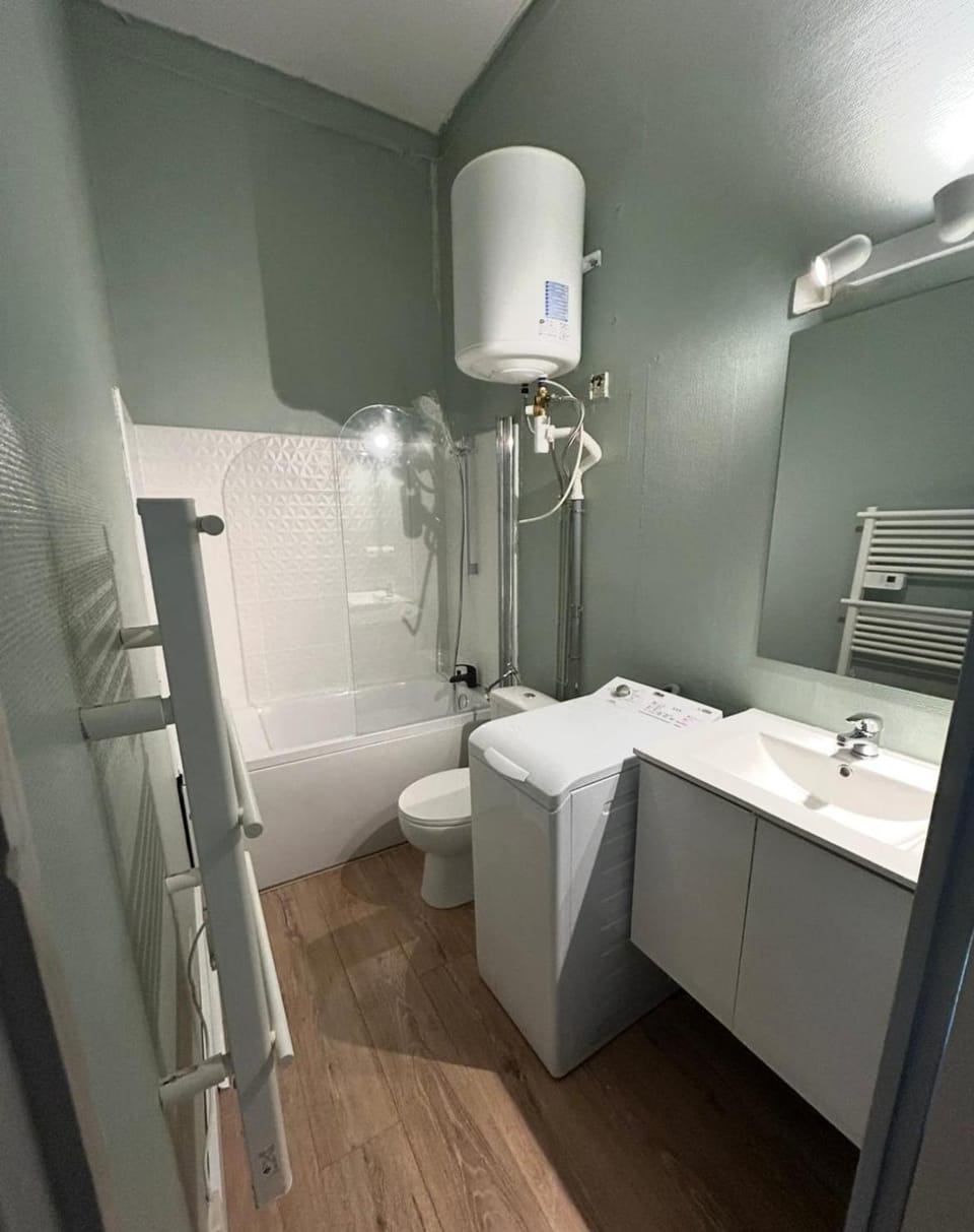 Hyper Centre Appartement Wifi Apartment in Nouvelle-Aquitaine