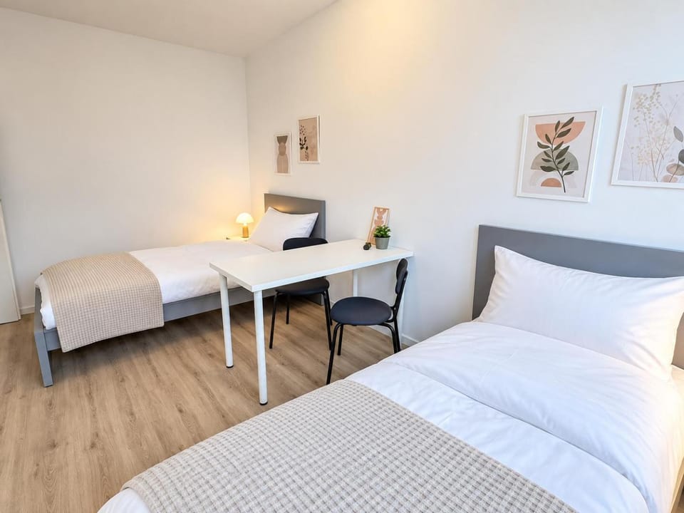 Workerslodge - nähe DUS - Messe Wohnung für 6 Personen in Ratingen Apartment in Duisburg