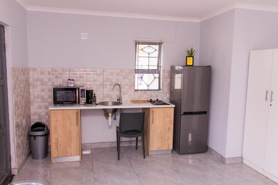 Eighth Avenue Self Catering Accommodation Apartment in Namibia