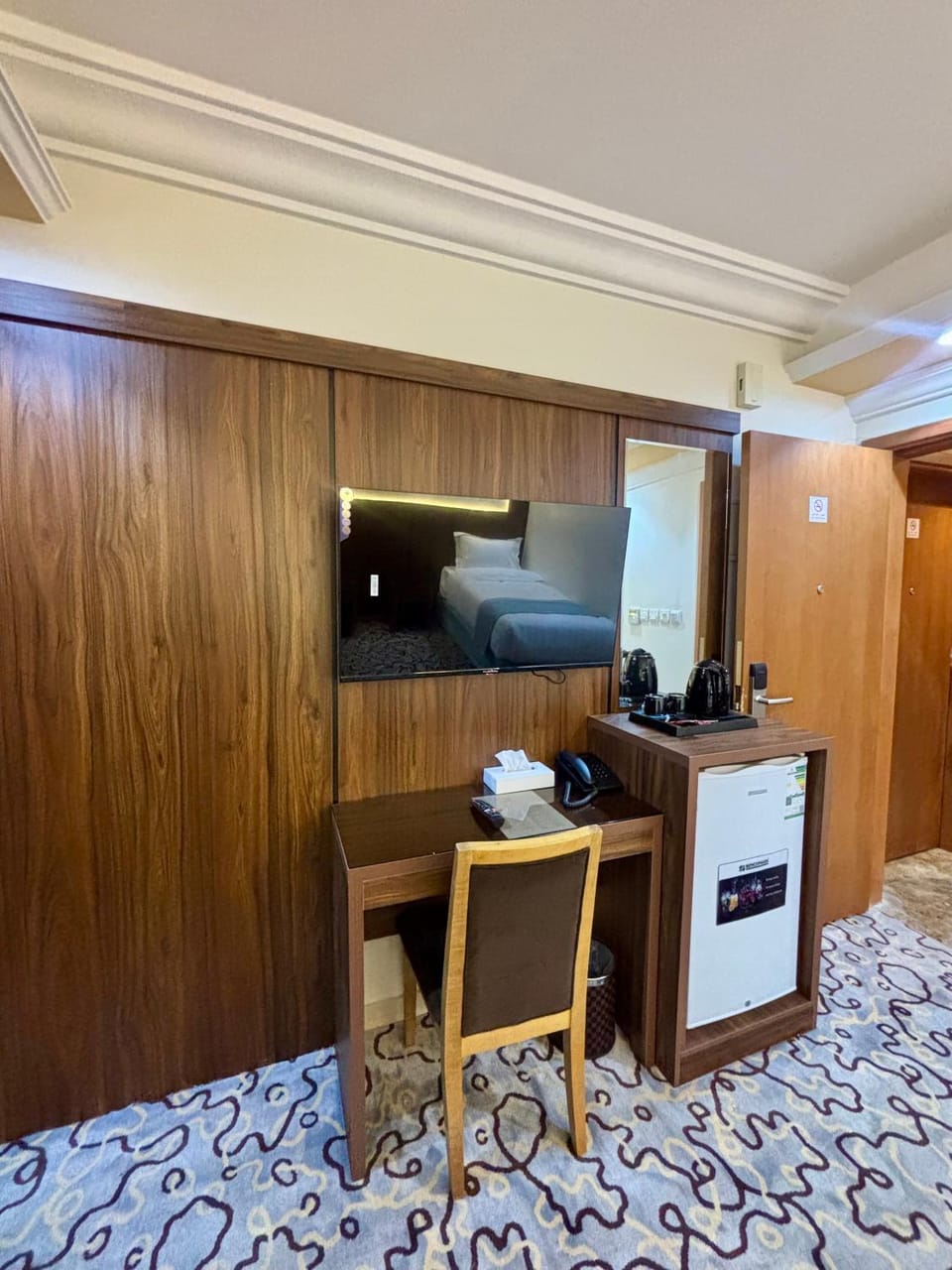 TV and multimedia, minibar