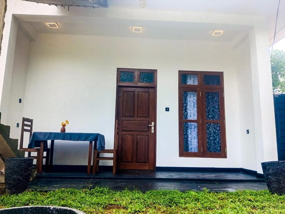silent beach House For Ever Vacation rental in Tangalle