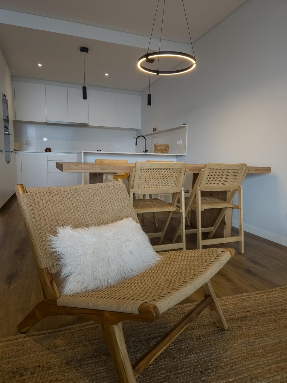 Dining area, kitchen