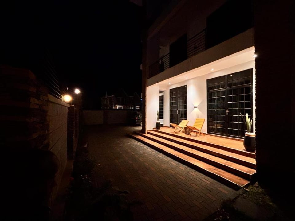 The Woodstone Lake Duluti Retreat Apartment in Tanzania