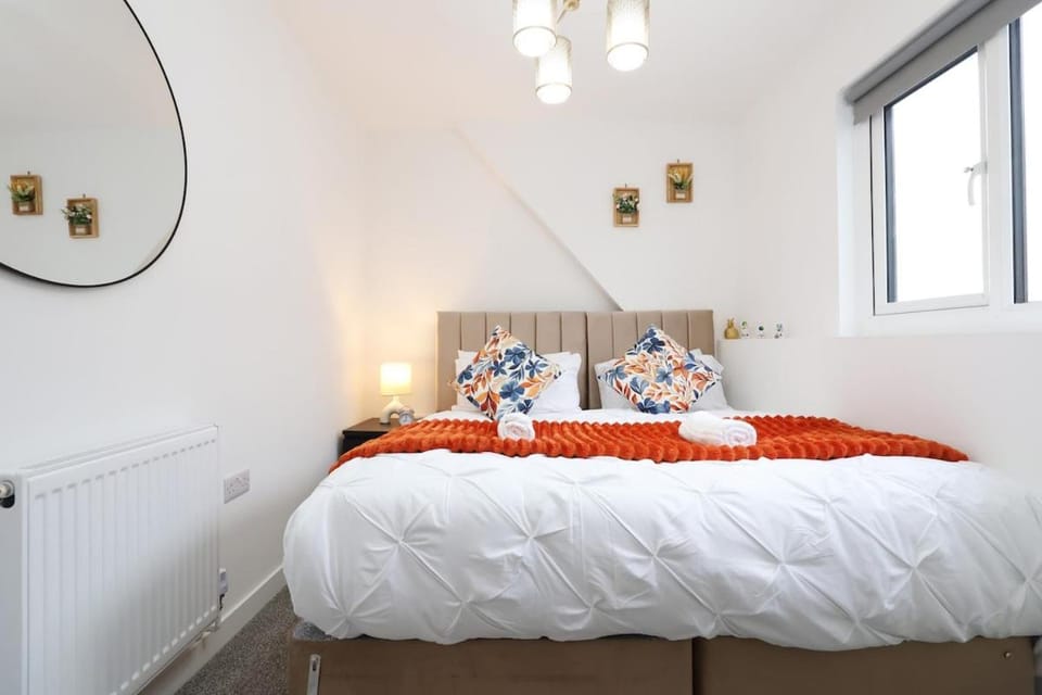 Newly Built Modern& Central Apartment-Free Parking Apartment in Cardiff