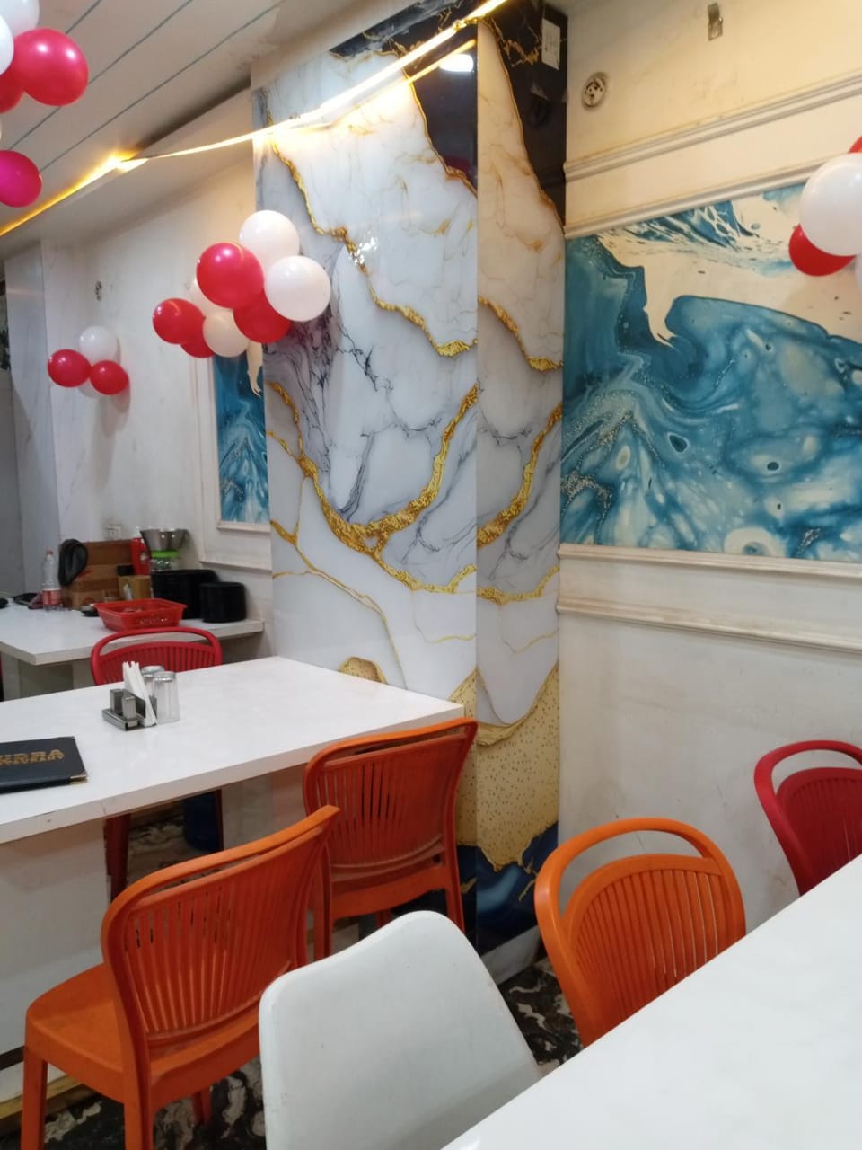 Restaurant/places to eat, Living room, Banquet/Function facilities, Seating area