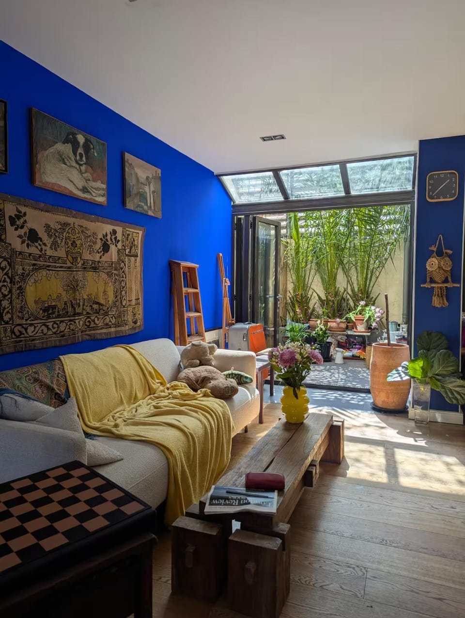 Garden, Photo of the whole room, Seating area