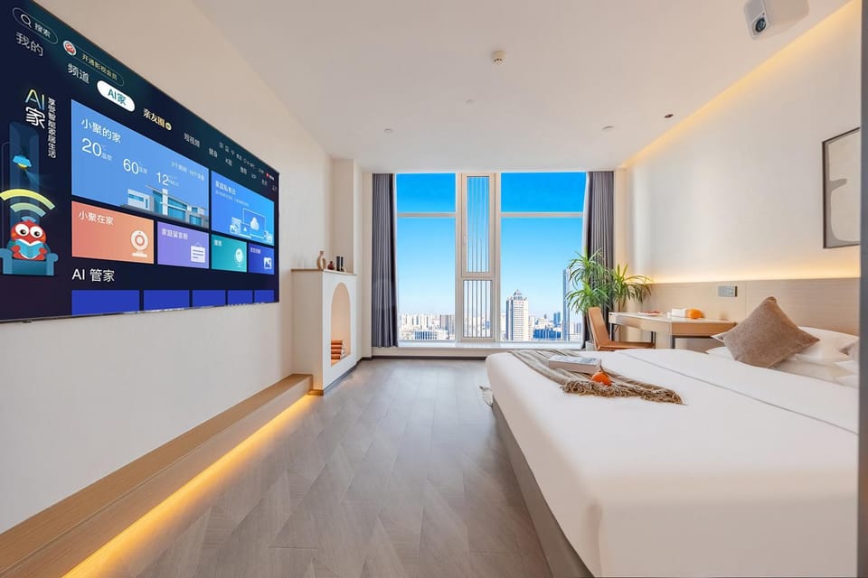 TV and multimedia, Photo of the whole room