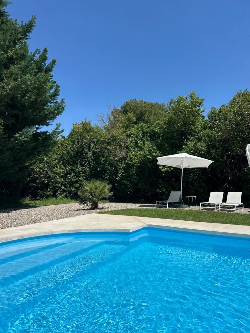 Pool view, Swimming pool, sunbed