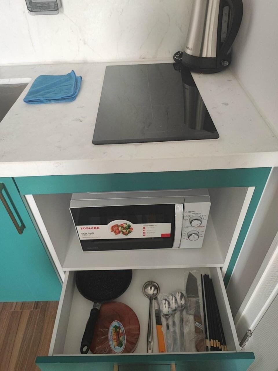 Kitchen or kitchenette, stove