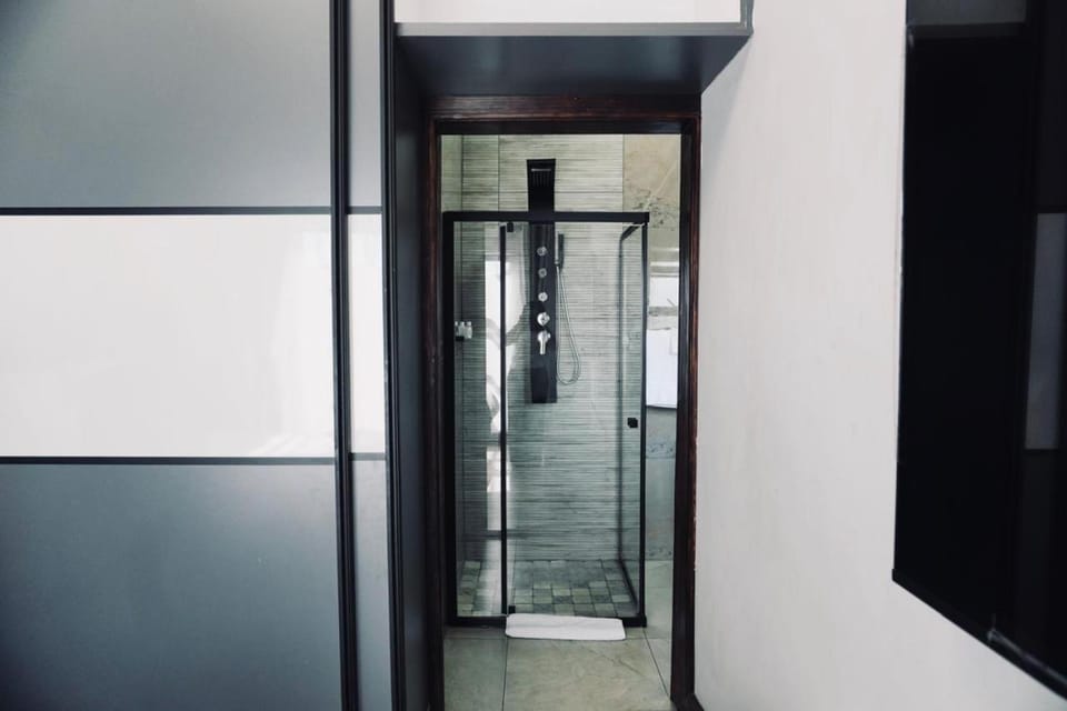 Big Mo Bev and Grill Apartment in South Africa