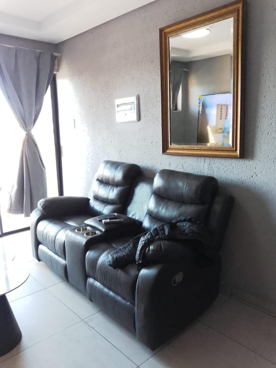 Big Mo Bev and Grill Apartment in South Africa