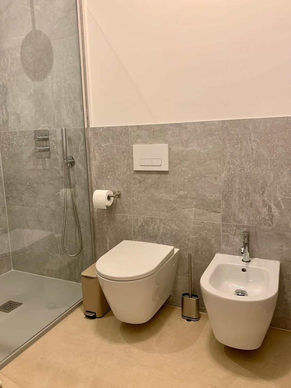 Shower, Toilet, Bathroom, bidet