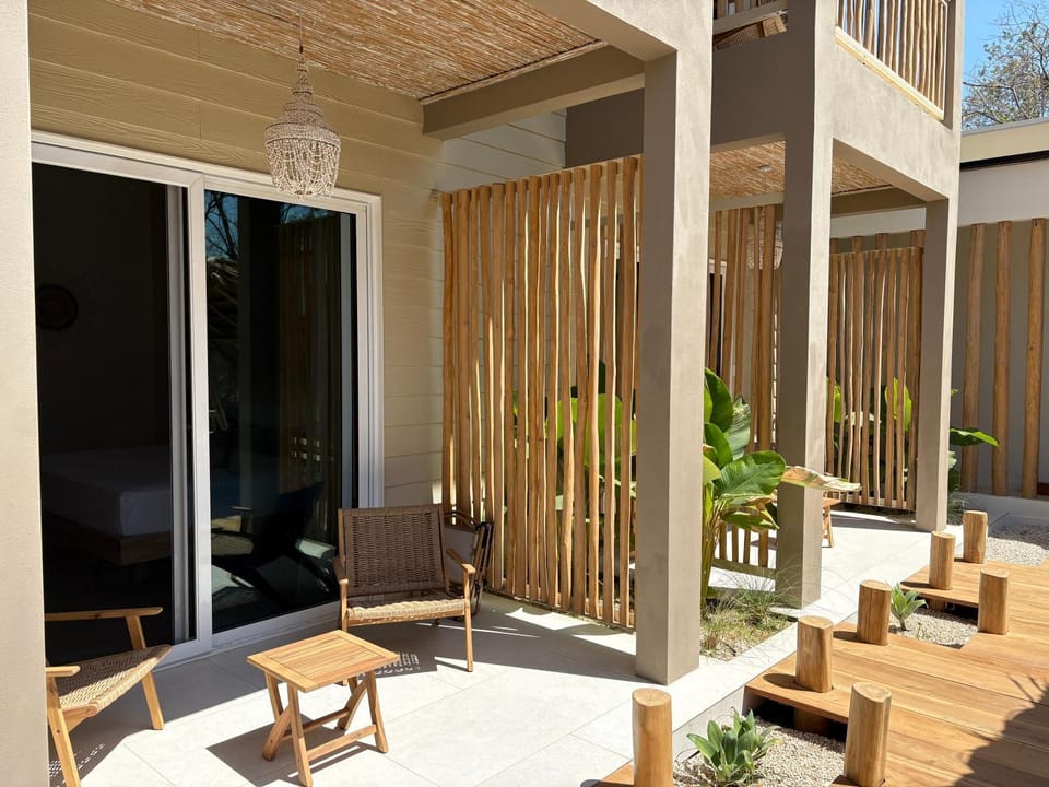 Balcony/Terrace, Balcony/Terrace