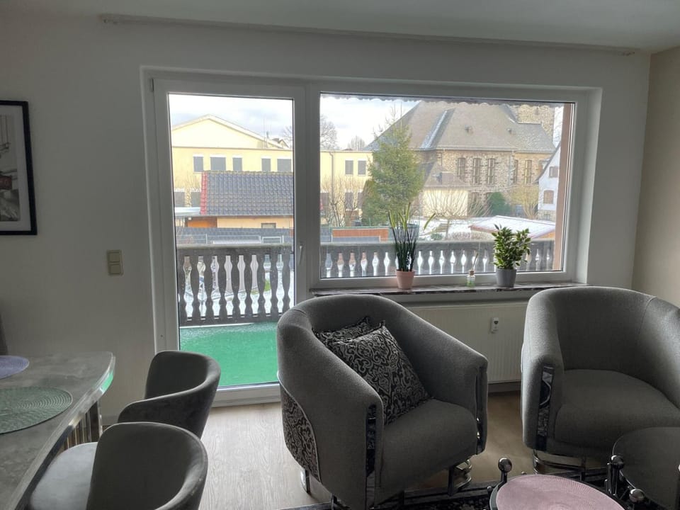 Balcony/Terrace, Living room
