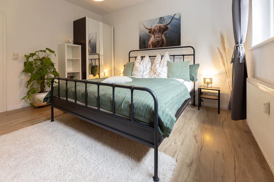 Bed, Bedroom