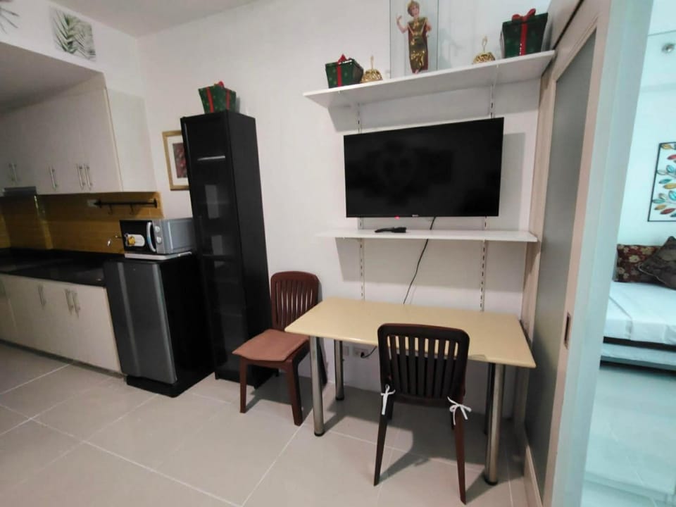 Lornas Staycation Apartment hotel in Pasay
