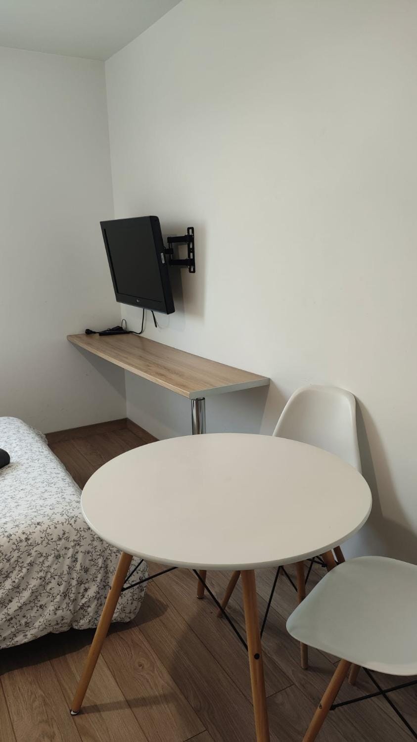 Living room, Meals