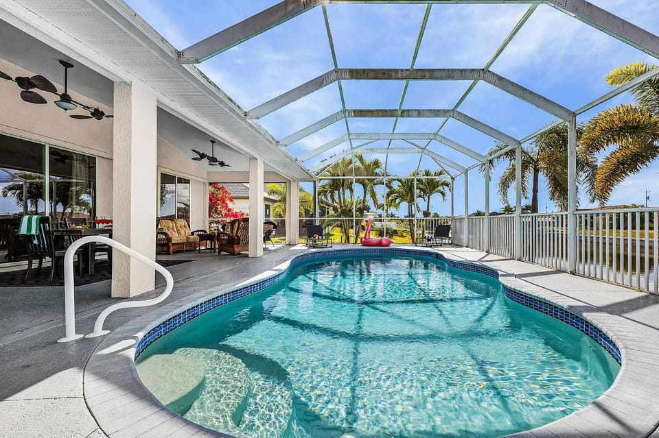 Relaxing Canal Retreat with Heated Pool & Dock Fun in Cape Coral - Serenity Canal - Roelens House in Cape Coral