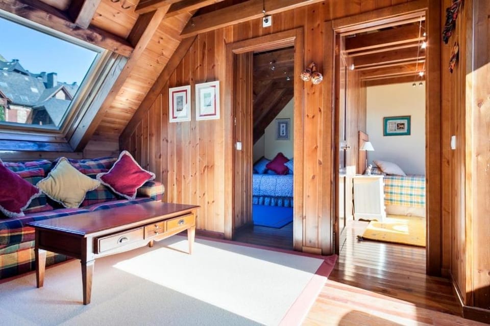 BAQUEIRA LUXURy FAMILIAR HOUSE Apartment in Baqueira