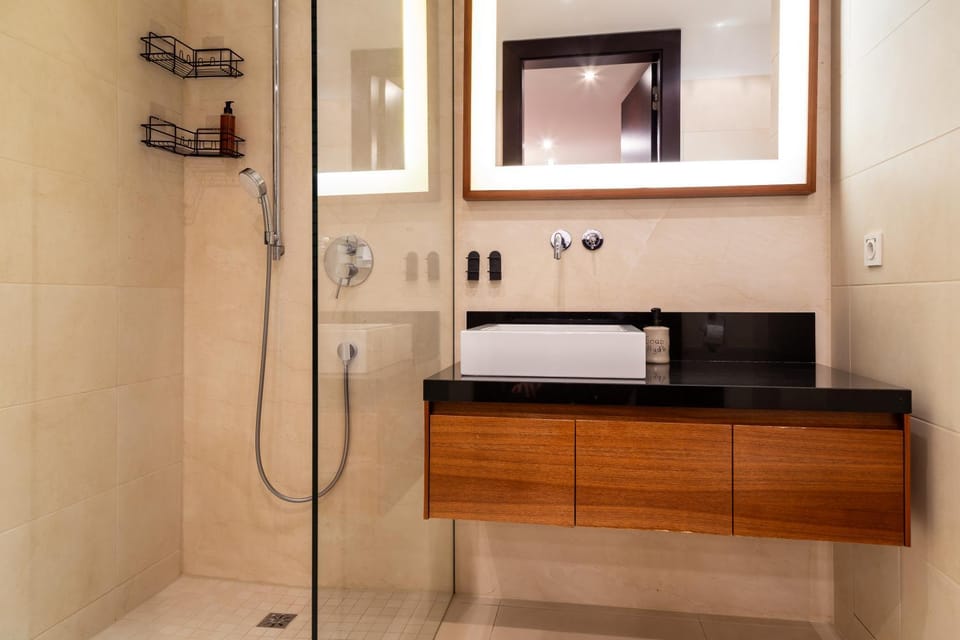 Shower, Bathroom