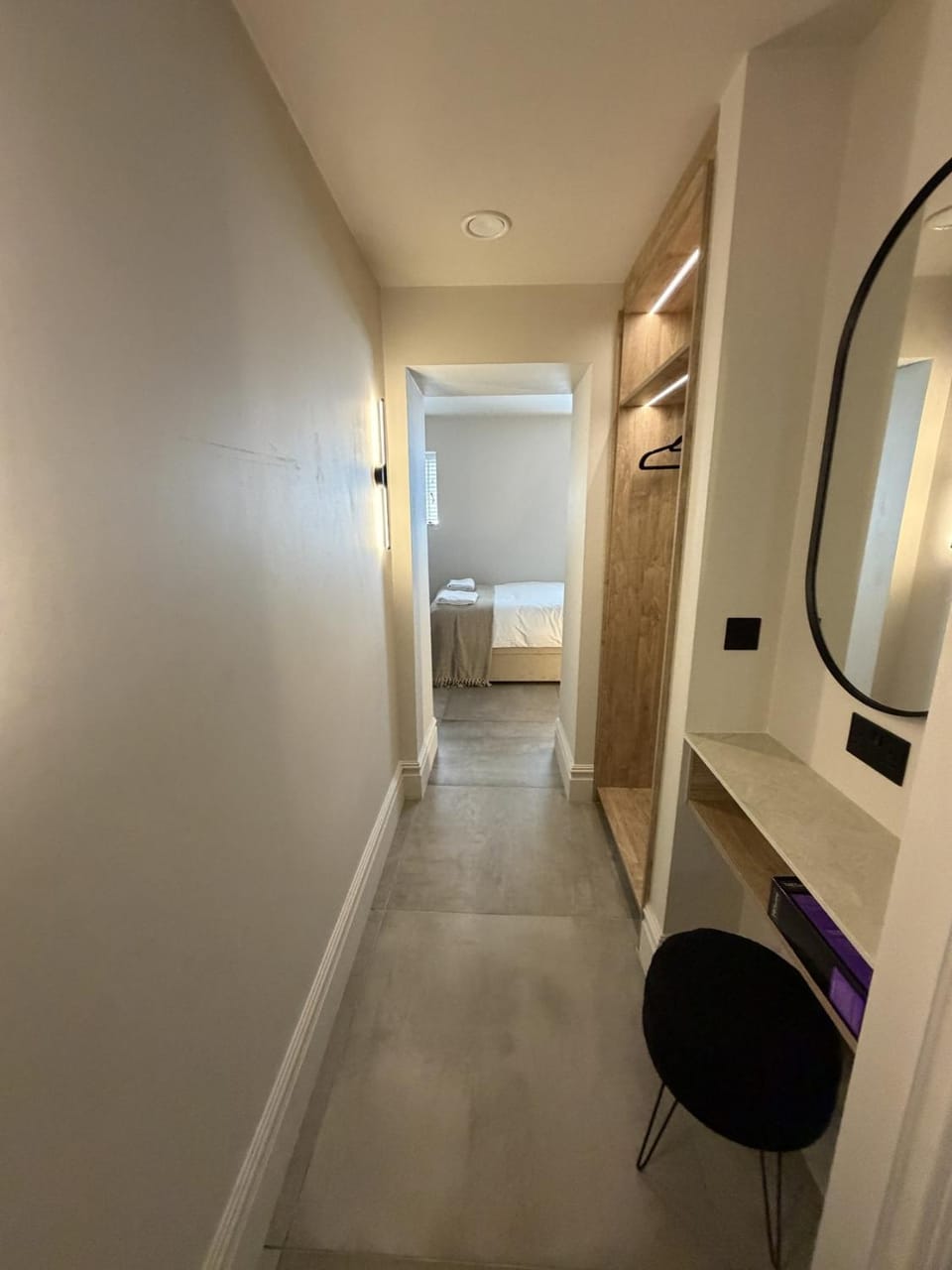Bed, TV and multimedia, Photo of the whole room, Bedroom, wardrobe