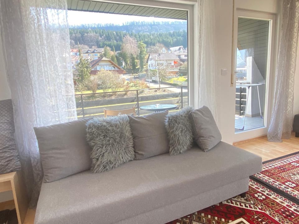 Gemütliche Wohnung mit Berg- und Waldblick Apartment in Albstadt