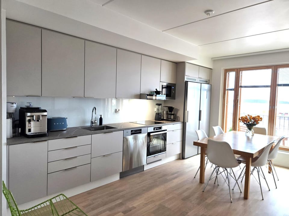 Stunning, brand new sea-view apartment with 3 bedrooms Apartment in Helsinki