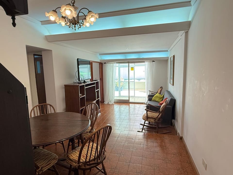 Departamento de 3 ambientes a pasos de Playa Varese Apartment in Mar del Plata