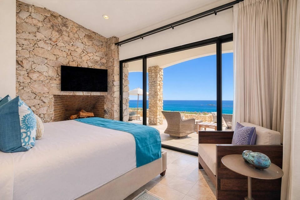 Bed, Sea view