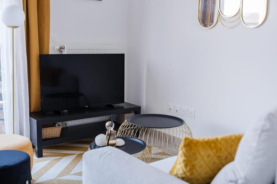 T3 cosy rénové – calme & proche centre Bruguières Apartment in Occitanie