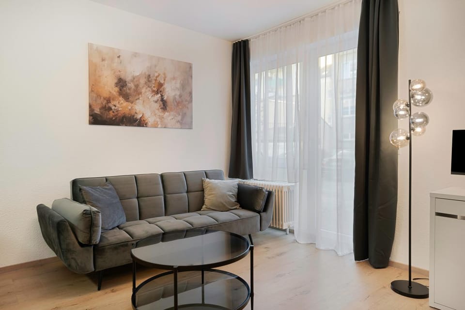 Living room, Bedroom