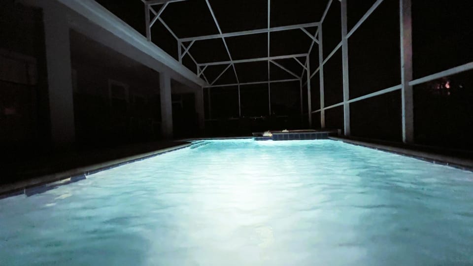 Swimming pool