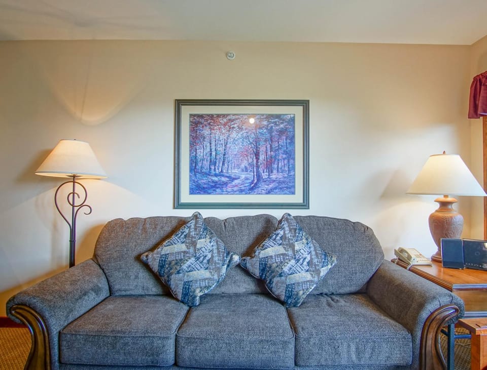 Living room, Seating area
