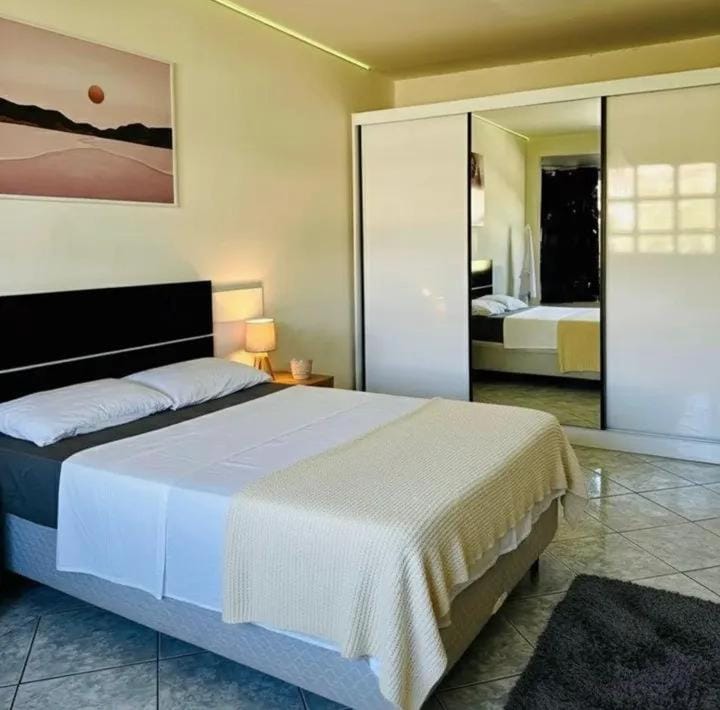 Hostel Londrina I Bed and Breakfast in Londrina