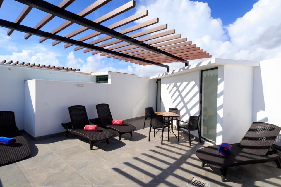 Balcony/Terrace, Balcony/Terrace